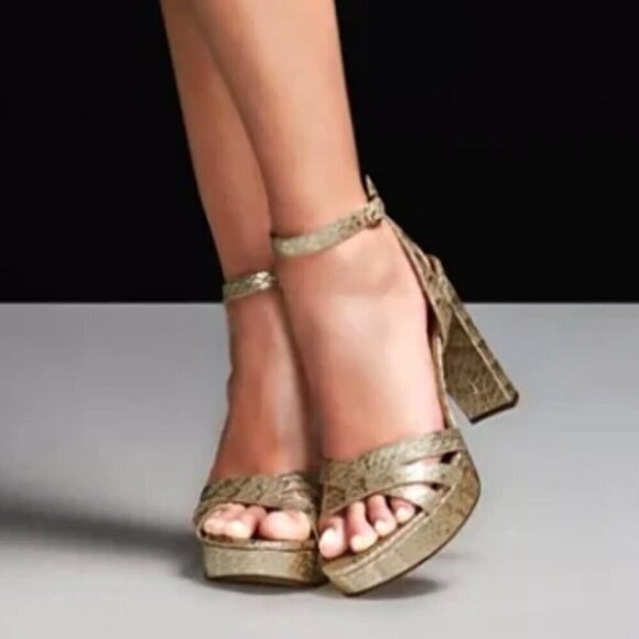 NATURALIZER Mallory Ankle Strap Sandals Women's Shoes (WIDE) - Picture 8 of 8